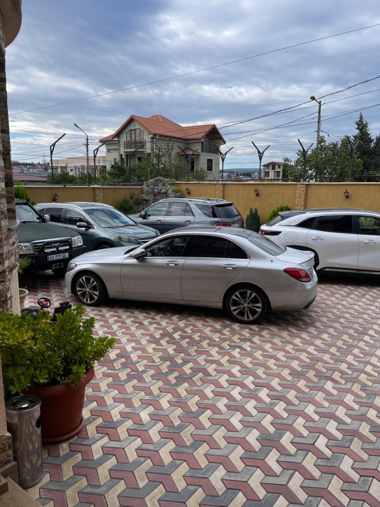 Gk Villa Тбилиси Екстериор снимка