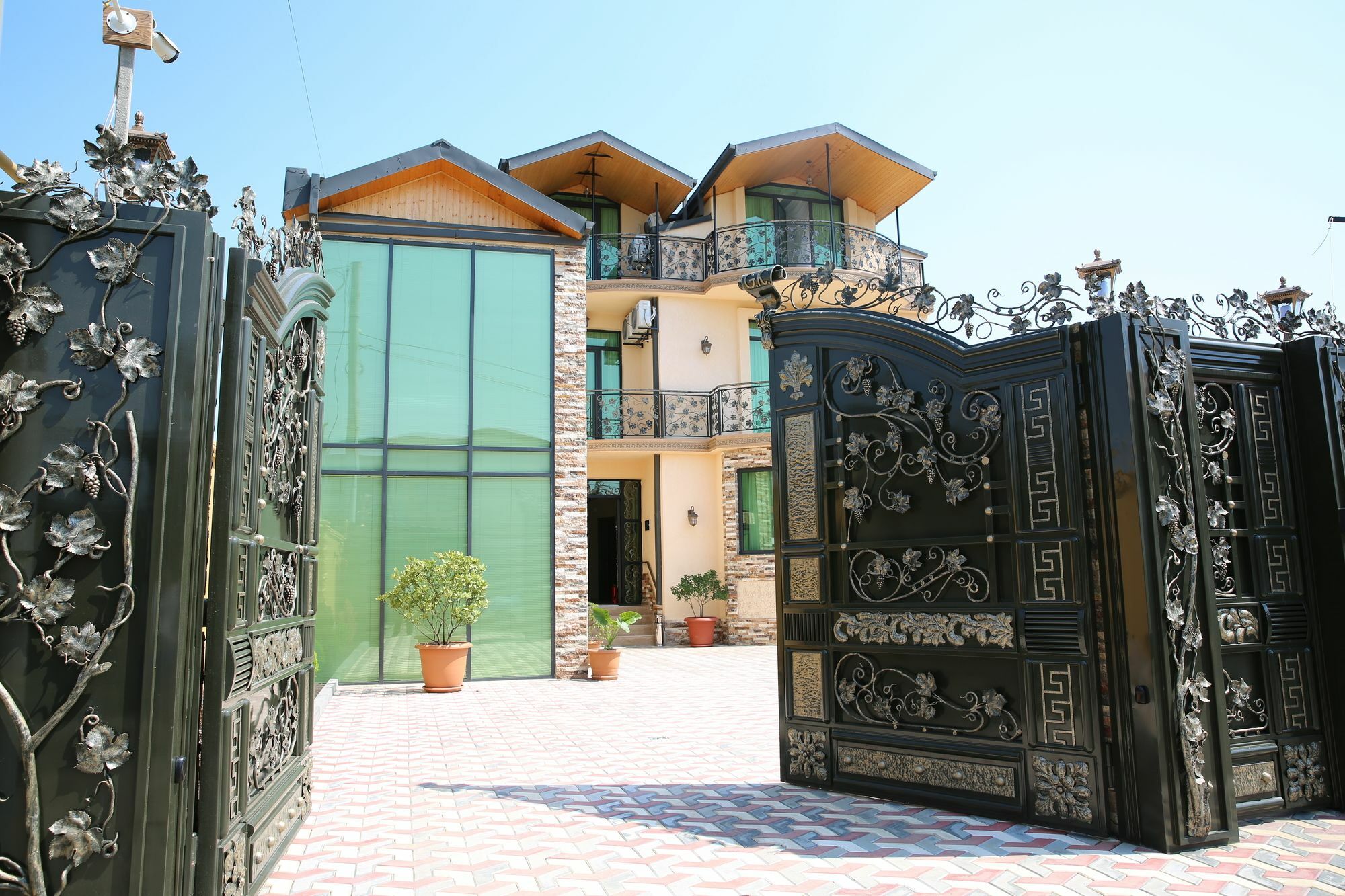Gk Villa Тбилиси Екстериор снимка